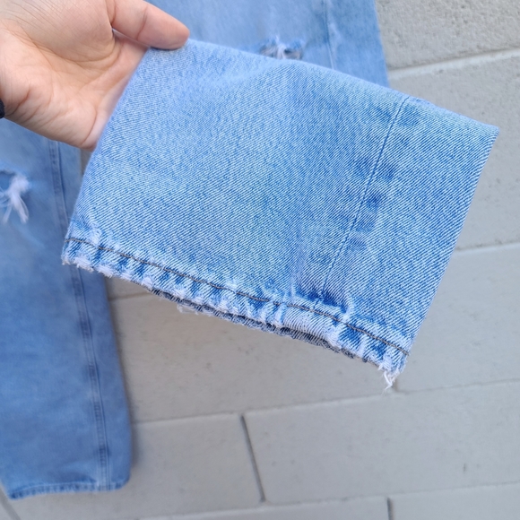 Agolde | 90's Mid Rise Loose Fit in Captured Size 24 - Picture 8 of 13